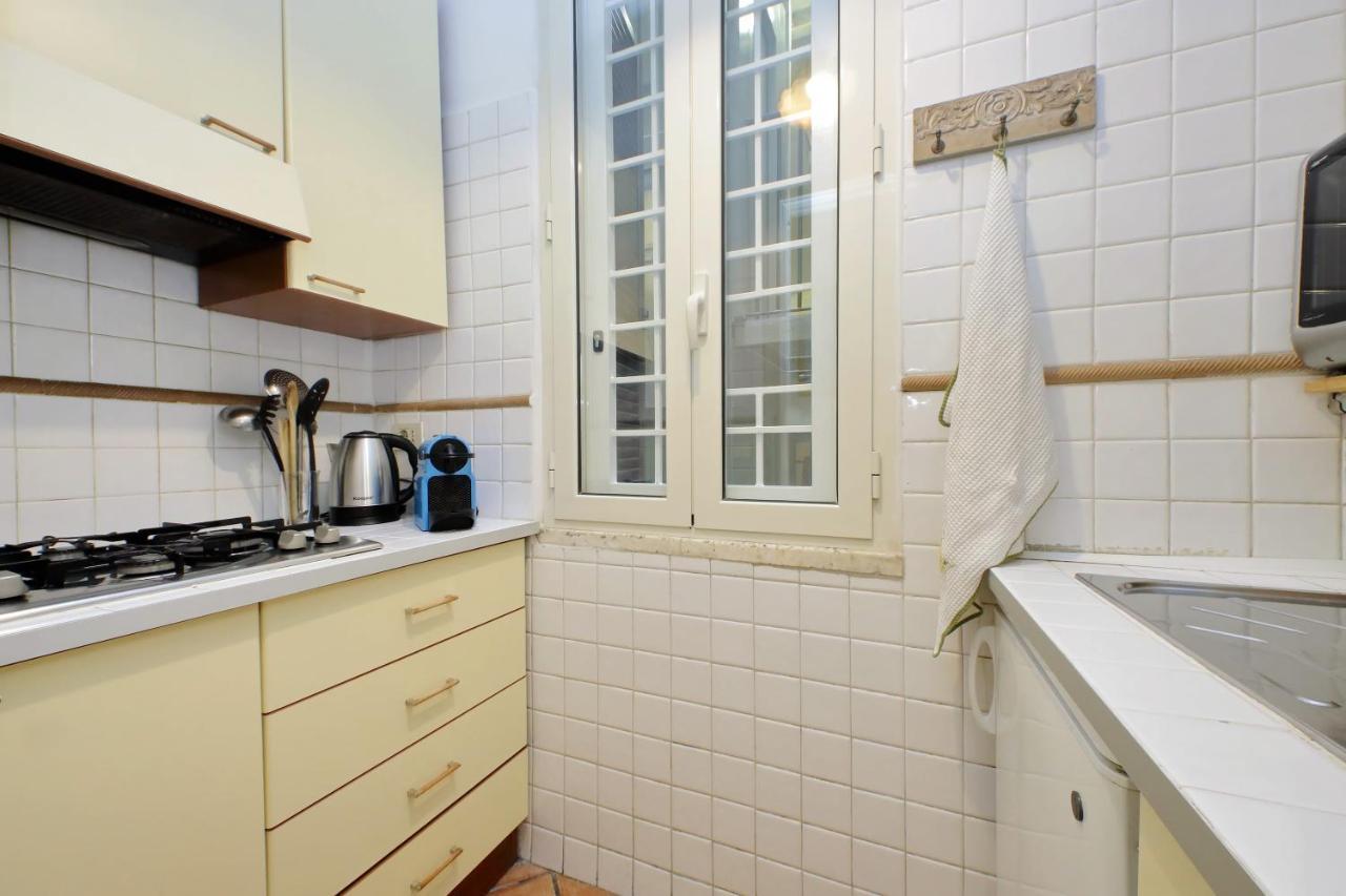 Suity I Cozy Coronari Apartment Rzym Zewnętrze zdjęcie