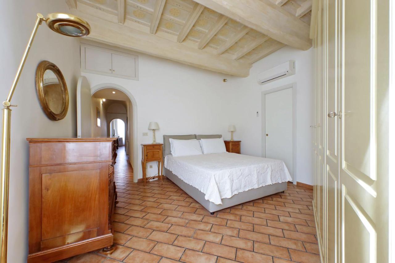 Suity I Cozy Coronari Apartment Rzym Zewnętrze zdjęcie